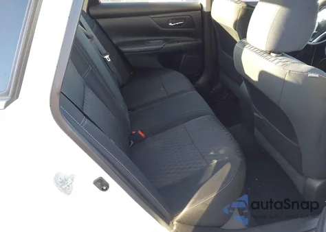 2016 Nissan Altima 2.5/2.5 S/2.5 Sl/2.5 Sr/2.5 Sv z USA, uszkodzony, nr VIN 1N4AL3AP5GC203456